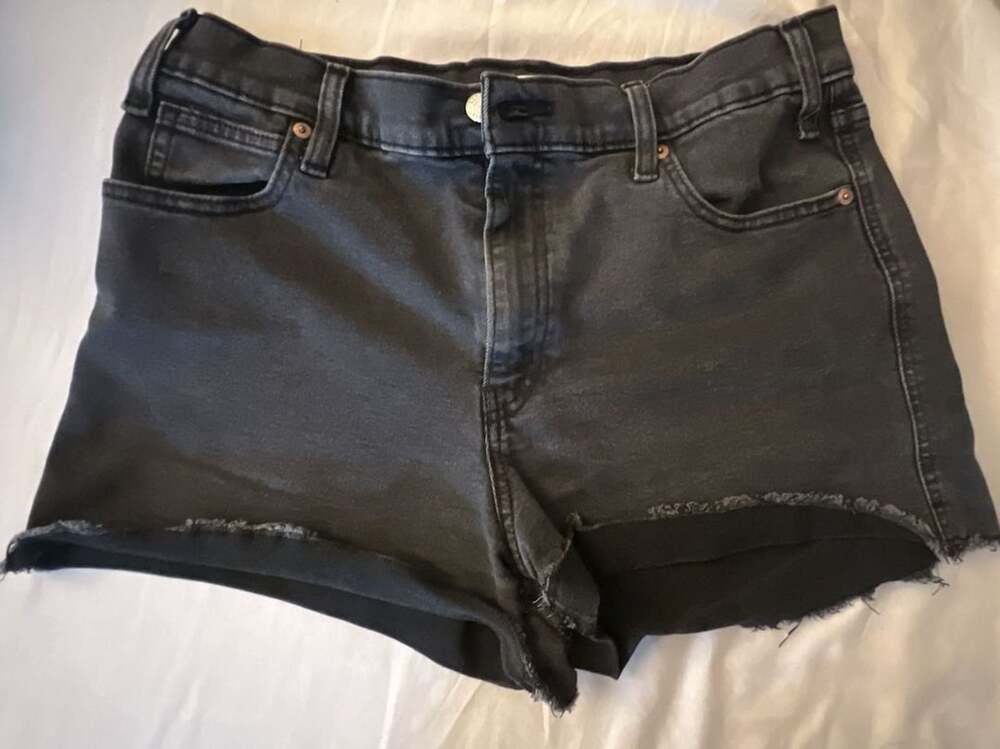 Signature by Levi's Heritage High Rise Black Denim Shorts